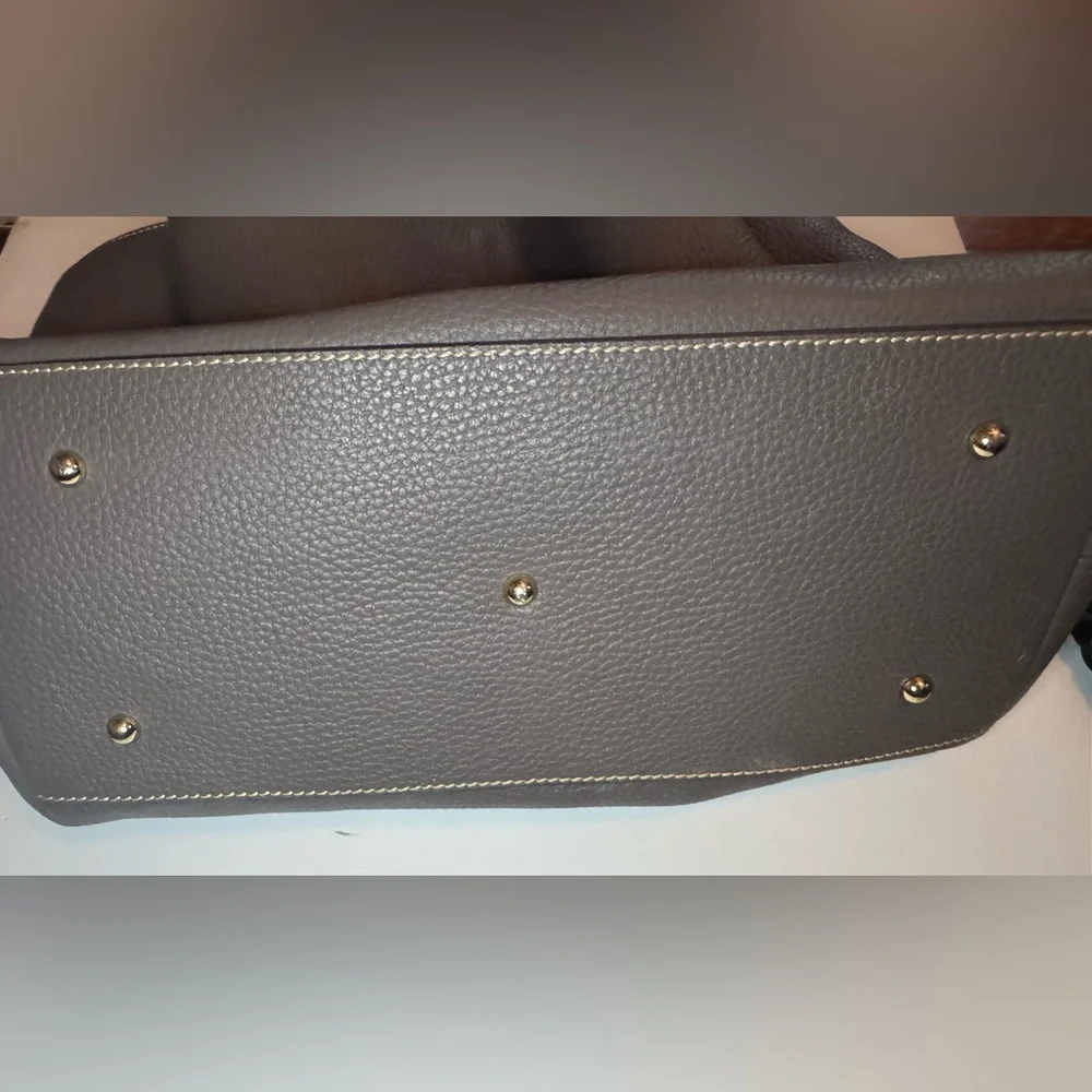 [Dooney & Bourke] Gray Pebble Grain Leather Barlow Satchel - Picture 5 of 13